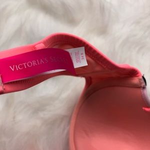 Victoria's Secret Swim - |VS| Swim Top Pink Size 34B Victoria's Secret Swim - |VS| Swim Top Pink Size 34B